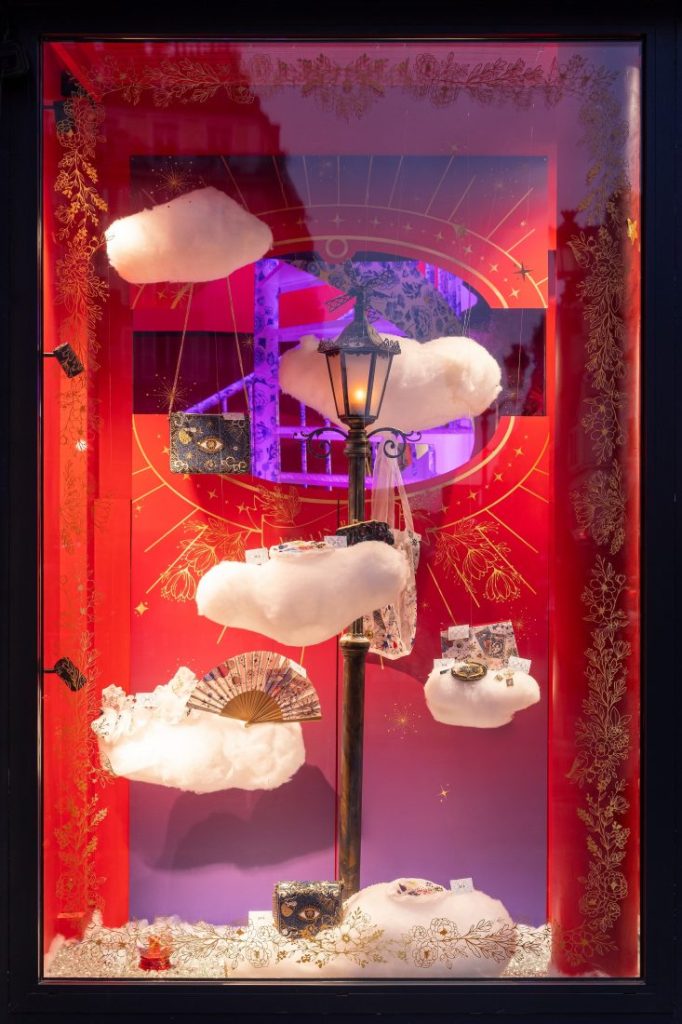 vitrines Moulin Rouge 2025