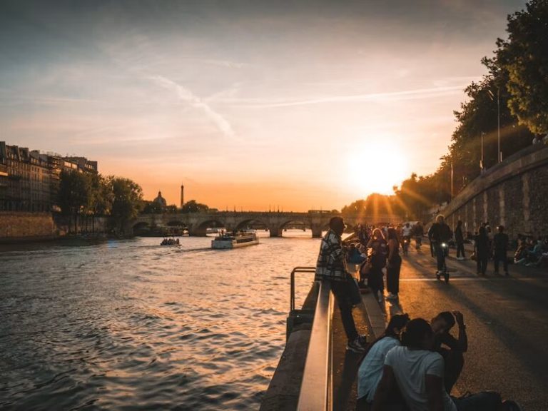 quais paris en juillet